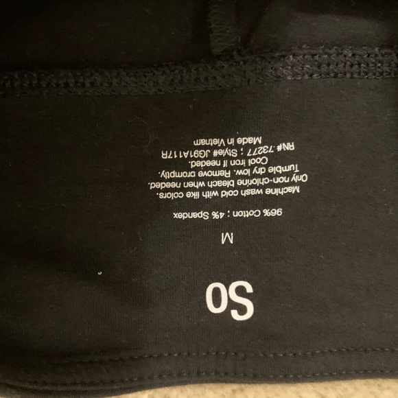 leggings so with slits in bottom of leg, nwot - Picture 3 of 3